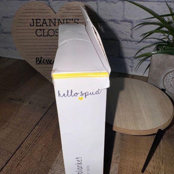 Hello Spud Organic Cotton Little Photo Blanket - Picture 4 of 9